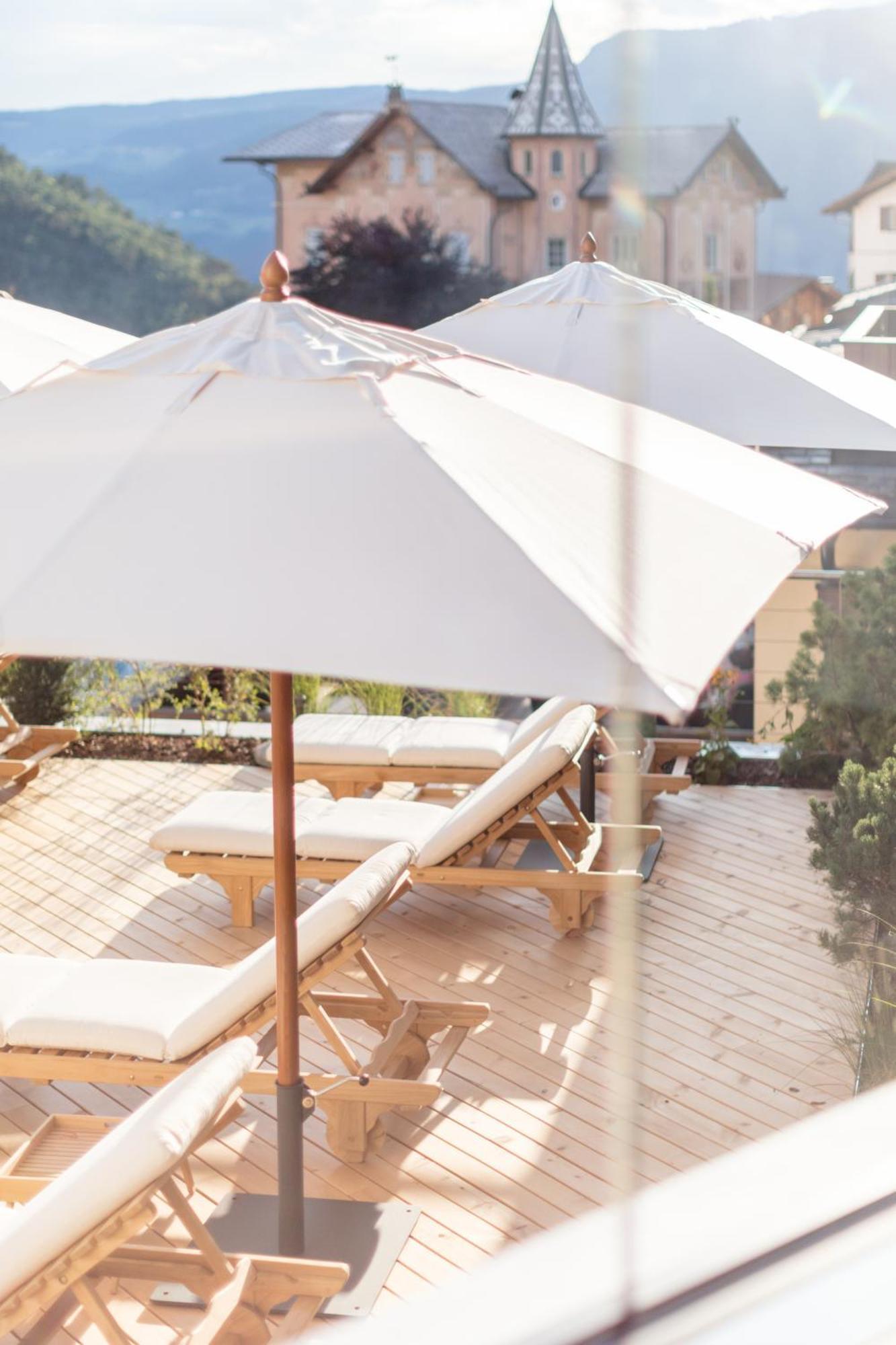 קאסטלרוטו Schgaguler Hotel מראה חיצוני תמונה