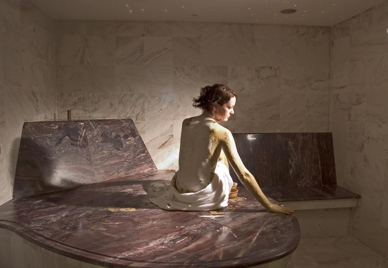 קאסטלרוטו Schgaguler Hotel מראה חיצוני תמונה